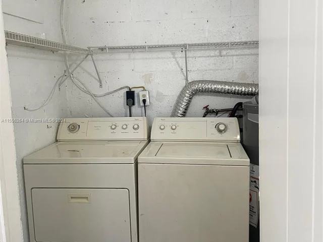 115 Virginia RD # 115, Hollywood FL 33023