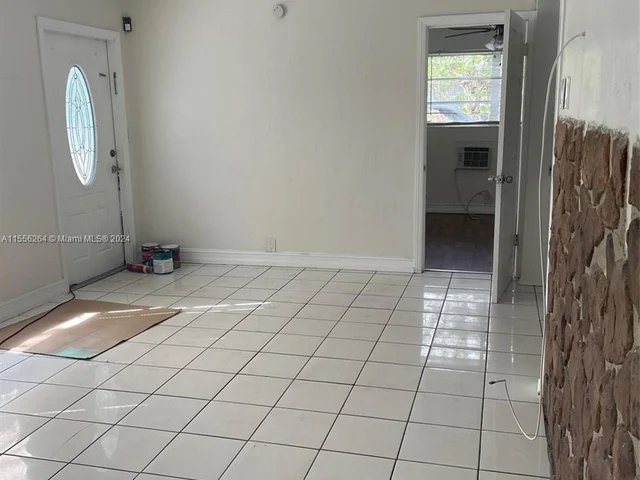 115 Virginia RD # 115, Hollywood FL 33023