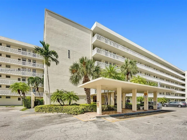 2859 Leonard Dr # G304, Aventura FL 33160