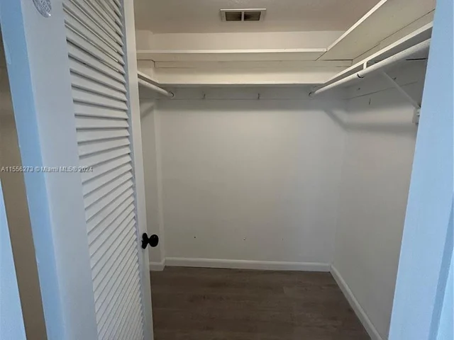 2859 Leonard Dr # G304, Aventura FL 33160