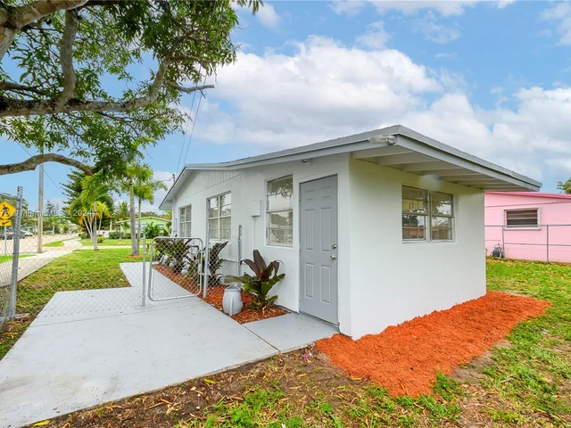 145 SW 13th Ave # 145, Delray Beach FL 33444