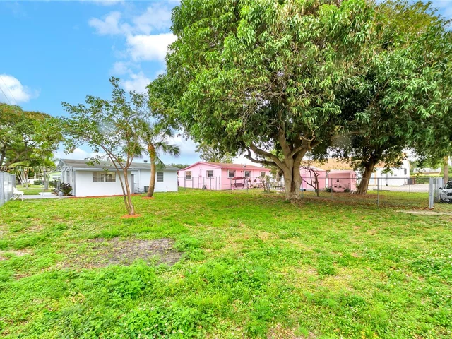 145 SW 13th Ave # 145, Delray Beach FL 33444