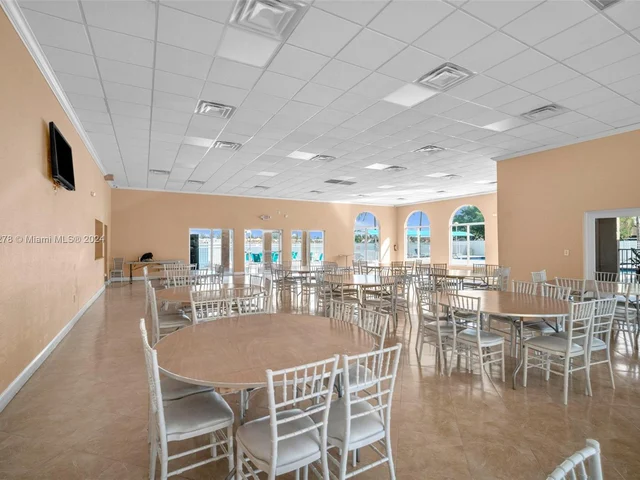 1126 NW 125th Path # 203, Miami FL 33182