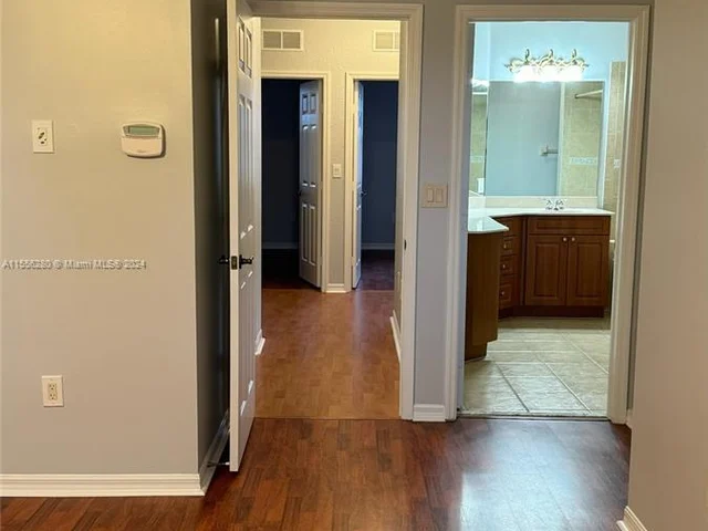 5060 SW 136th Ave, Miramar FL 33027