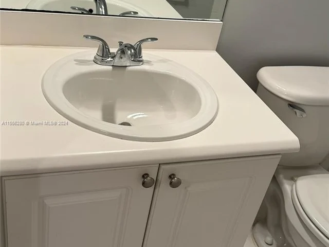 5060 SW 136th Ave, Miramar FL 33027