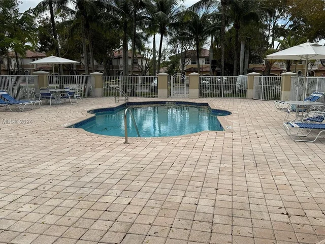 5060 SW 136th Ave, Miramar FL 33027