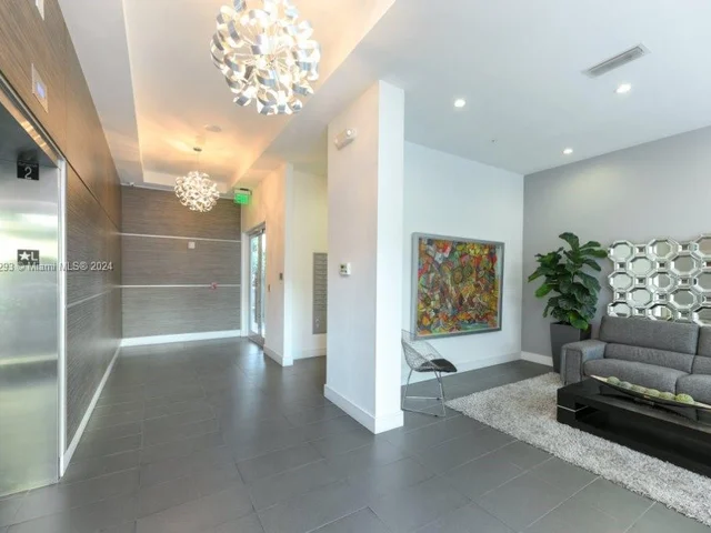 101 SW 36th Ct # 505, Miami FL 33135