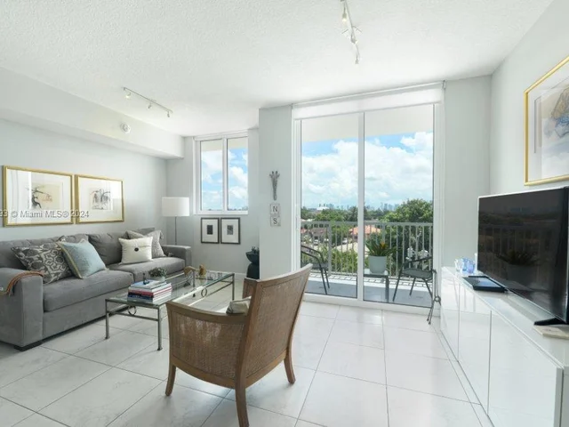 101 SW 36th Ct # 505, Miami FL 33135