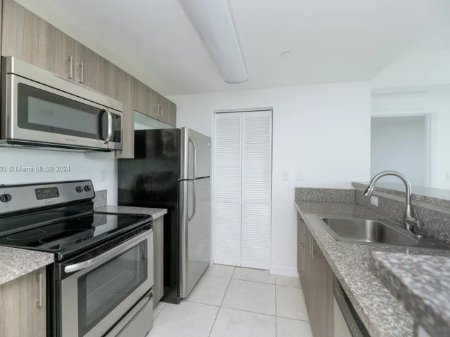 101 SW 36th Ct # 505, Miami FL 33135