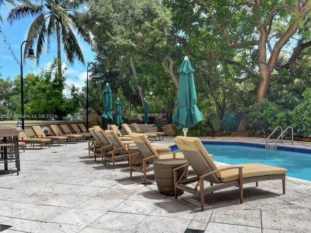 2951 S Bayshore Dr # 417, Miami FL 33133