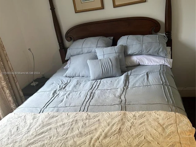 2951 S Bayshore Dr # 417, Miami FL 33133