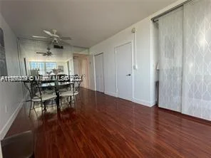 2899 Collins Ave # 1420, Miami Beach FL 33140