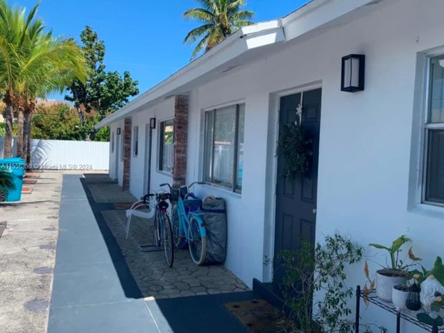 401 SE 23rd Ave # A, Boynton Beach FL 33435