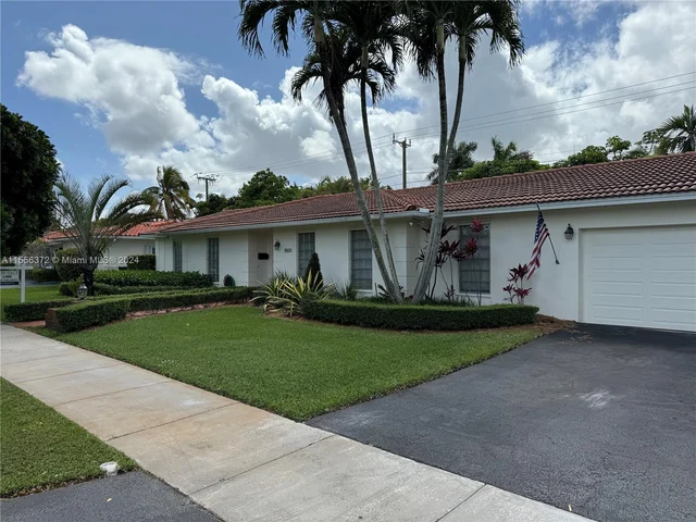 8500 SW 86th Ct, Miami FL 33143