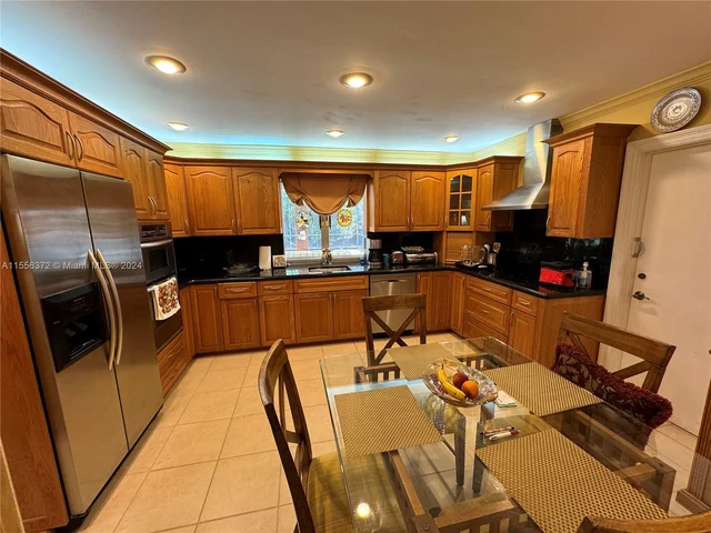 8500 SW 86th Ct, Miami FL 33143