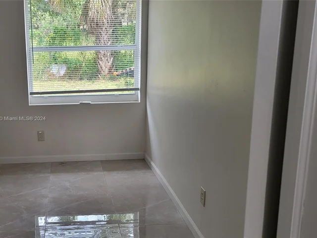 5321 NW 12th Ct, Lauderhill FL 33313