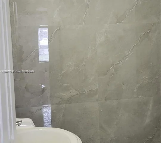 5321 NW 12th Ct, Lauderhill FL 33313