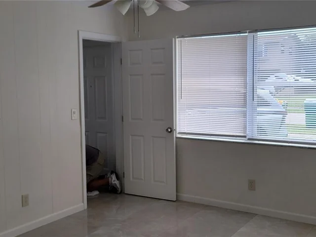 5321 NW 12th Ct, Lauderhill FL 33313