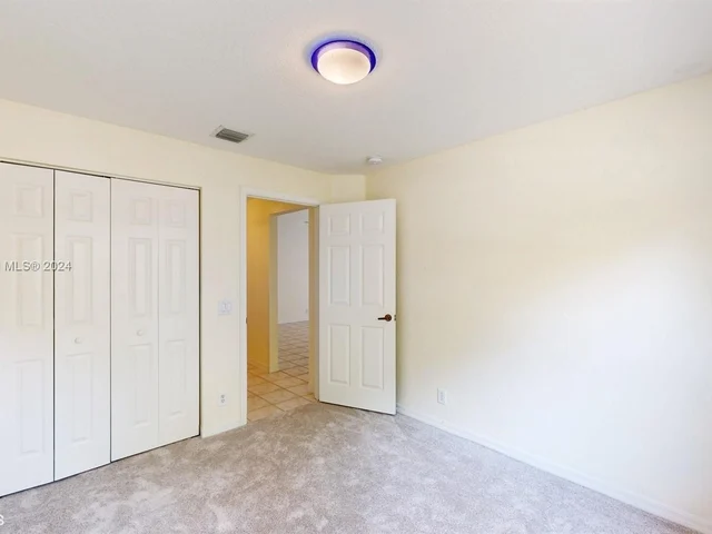 1994 Pisces Ter, Weston FL 33327