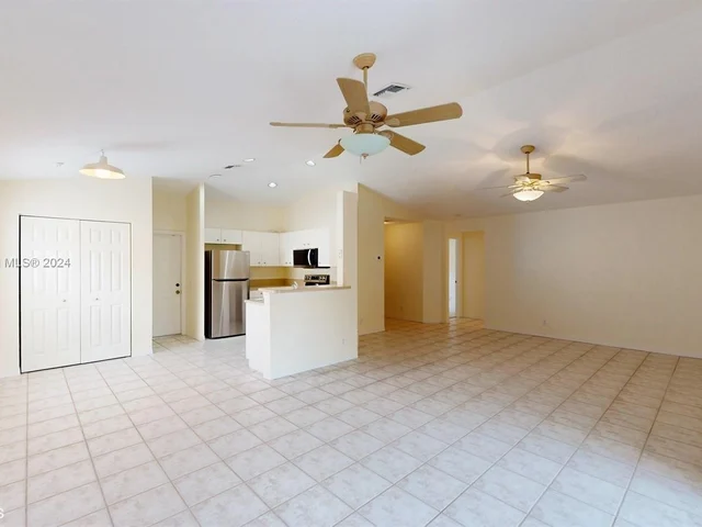 1994 Pisces Ter, Weston FL 33327