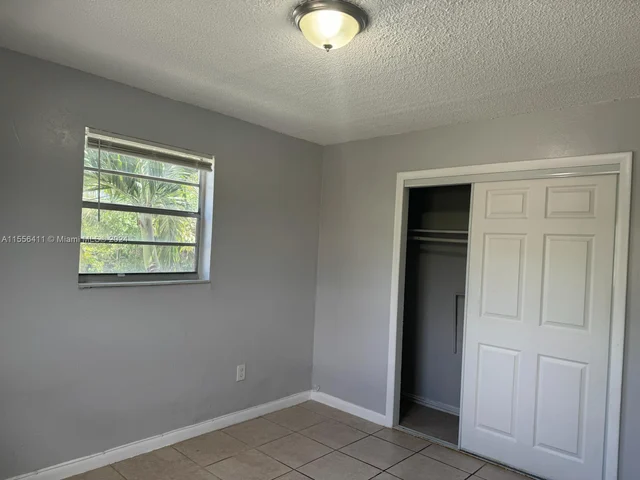 8262 NE 1st Ave # 5, Miami FL 33138