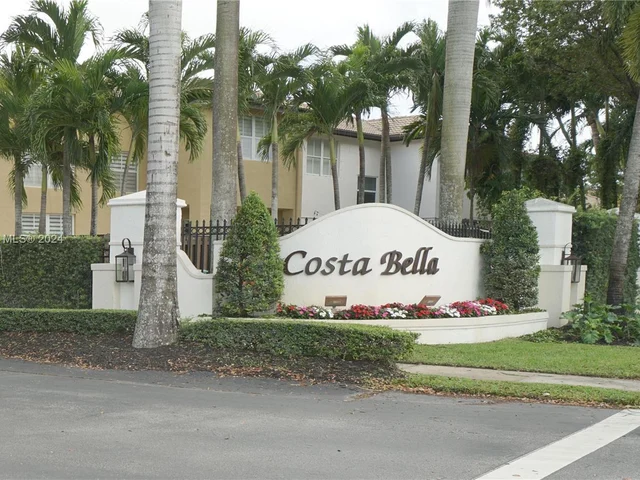 11050 NW 48th Ter, Doral FL 33178