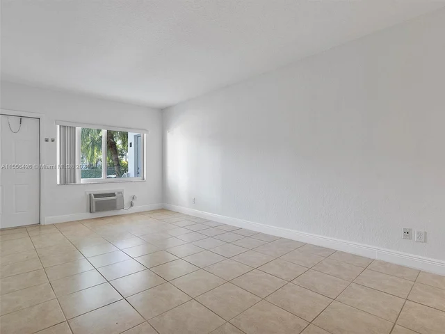 1075 101st St # 4, Bay Harbor Islands FL 33154