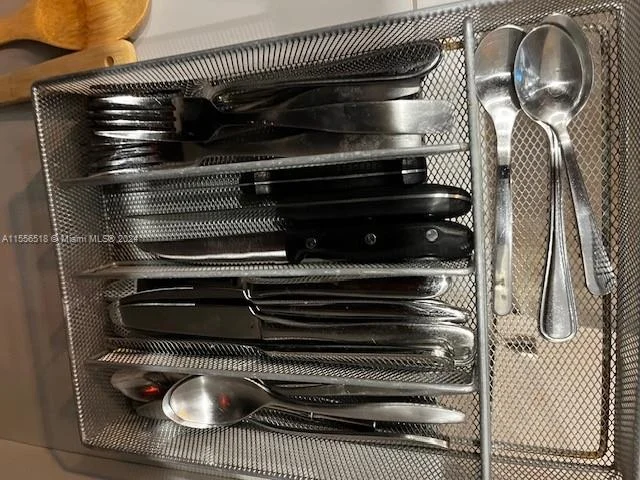 20 NE 49th St # 0, Miami FL 33137