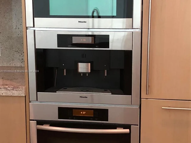 900 Brickell Key Blvd # 2205, Miami FL 33131