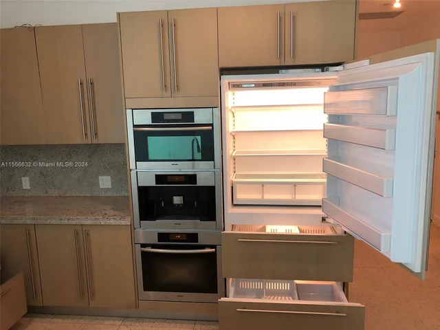 900 Brickell Key Blvd # 2205, Miami FL 33131