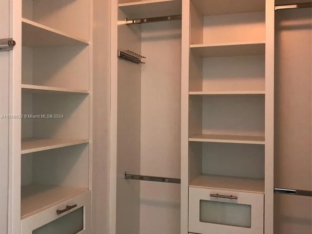 900 Brickell Key Blvd # 2205, Miami FL 33131