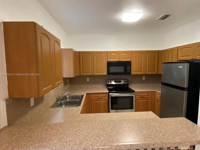 2759 SE 15th Rd # 99, Homestead FL 33035