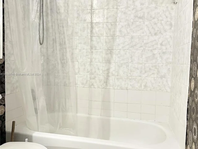 16851 NE 23rd Ave # A611, North Miami Beach FL 33160