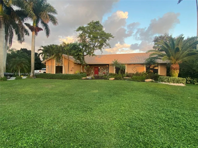 2180 SW 115th Ter, Davie FL 33325