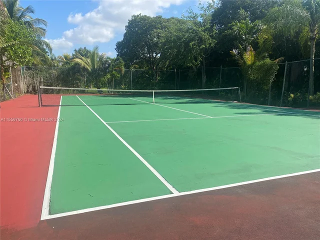 2180 SW 115th Ter, Davie FL 33325