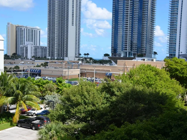 17021 N Bay Rd # 510, Sunny Isles Beach FL 33160