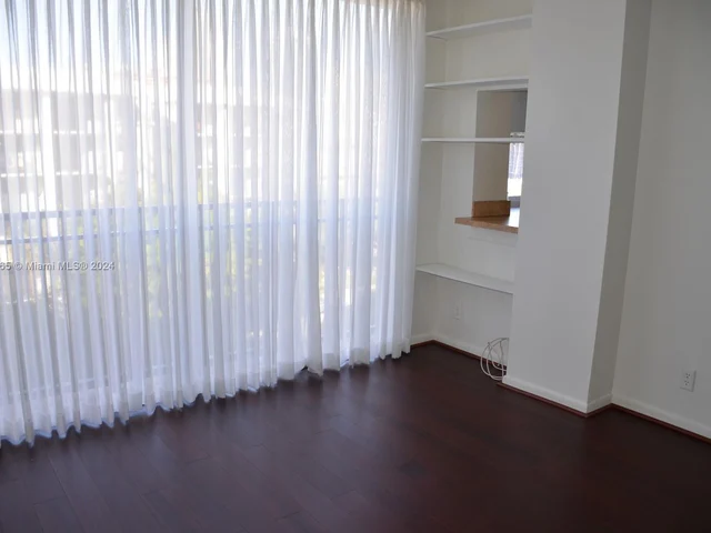 17021 N Bay Rd # 510, Sunny Isles Beach FL 33160