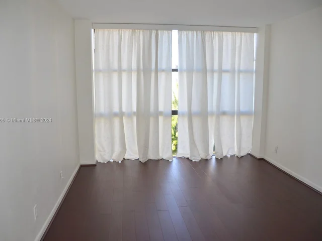 17021 N Bay Rd # 510, Sunny Isles Beach FL 33160