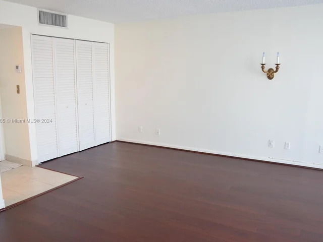 17021 N Bay Rd # 510, Sunny Isles Beach FL 33160