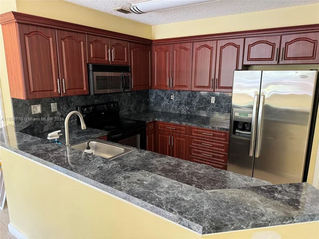 2445 SW 18th Ter # 503, Fort Lauderdale FL 33315