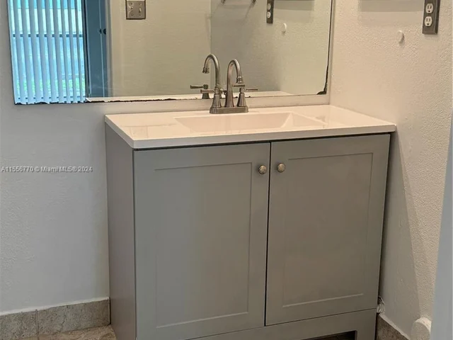 2445 SW 18th Ter # 503, Fort Lauderdale FL 33315