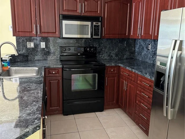 2445 SW 18th Ter # 503, Fort Lauderdale FL 33315