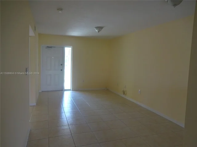 3385 NE 10th St # 103, Homestead FL 33033