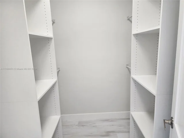 5001 Collins Ave # 12A, Miami Beach FL 33140