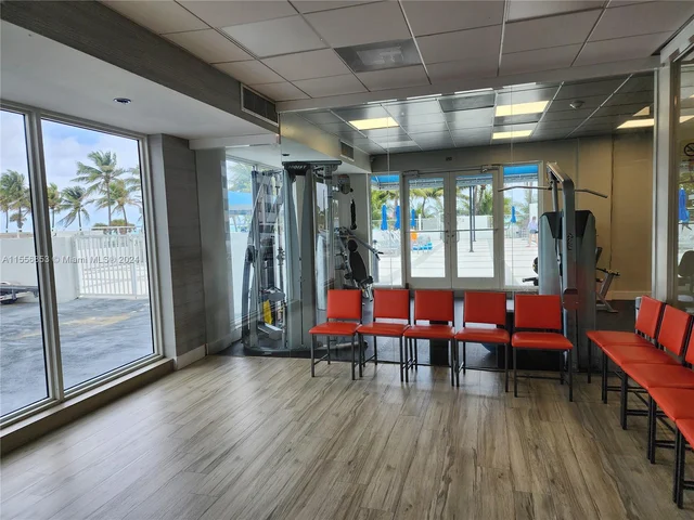 5001 Collins Ave # 12A, Miami Beach FL 33140