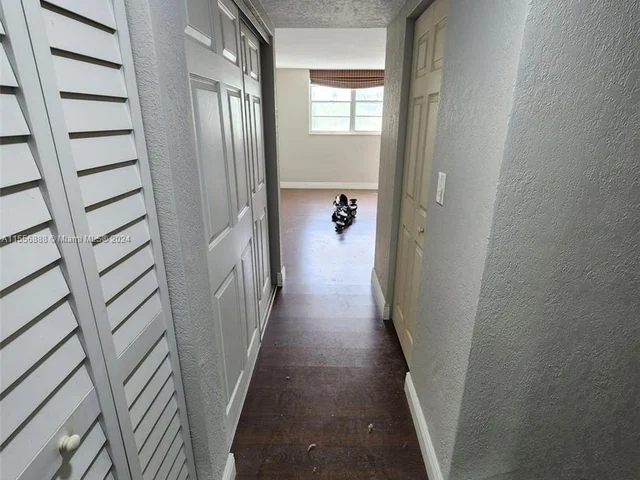 12590 NE 16th Ave # 209, North Miami FL 33161