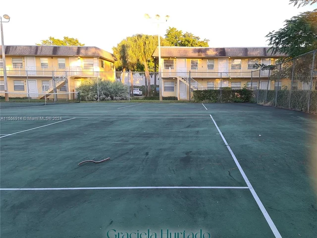 5162 NE 6th Ave # 306, Oakland Park FL 33334