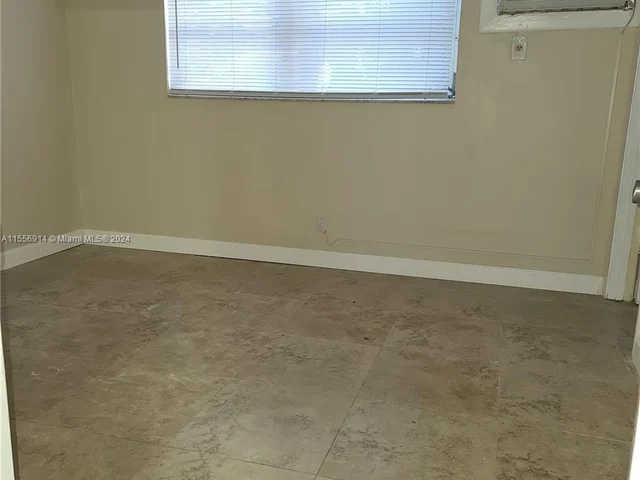 5162 NE 6th Ave # 306, Oakland Park FL 33334