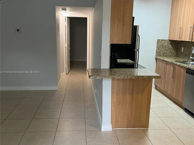 1125 NE 16th PL # 101, Fort Lauderdale FL 33305