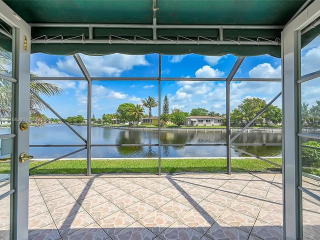 6801 NW 58th Ct, Tamarac FL 33321